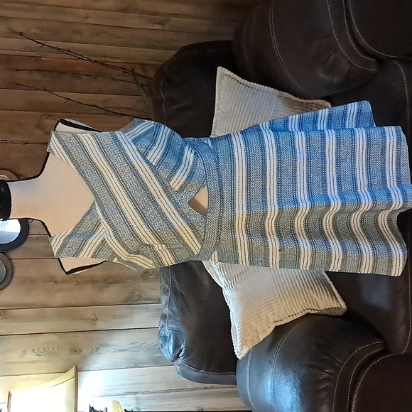 CeCe By Cynthia Steffee Blue and White Striped Dress Women's Size 12 - Picture 1 of 9